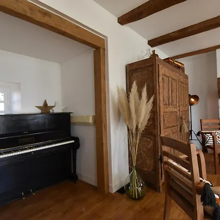 La Maison De Blanche , Charme Et Caractere Aveyron Tatil Evi *