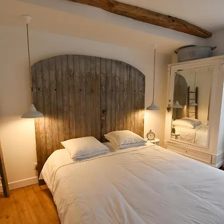 La Maison De Blanche , Charme Et Caractere Aveyron Tatil Evi *