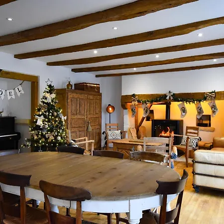 Tatil Evi La Maison De Blanche , Charme Et Caractere Aveyron *